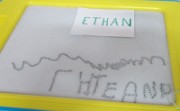 ethan_graphisme_2013-10-04